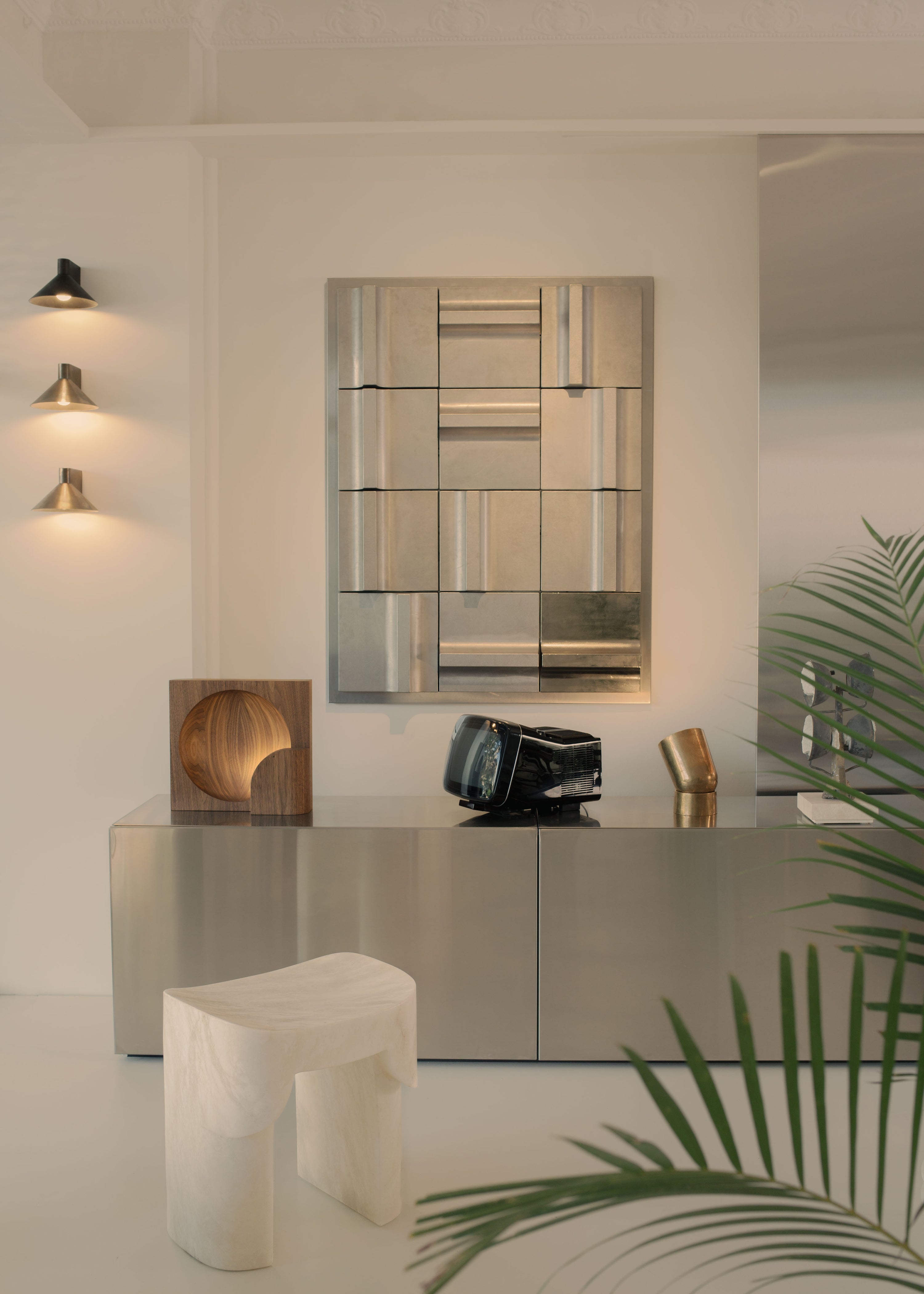 Wall Relief Study edition 290