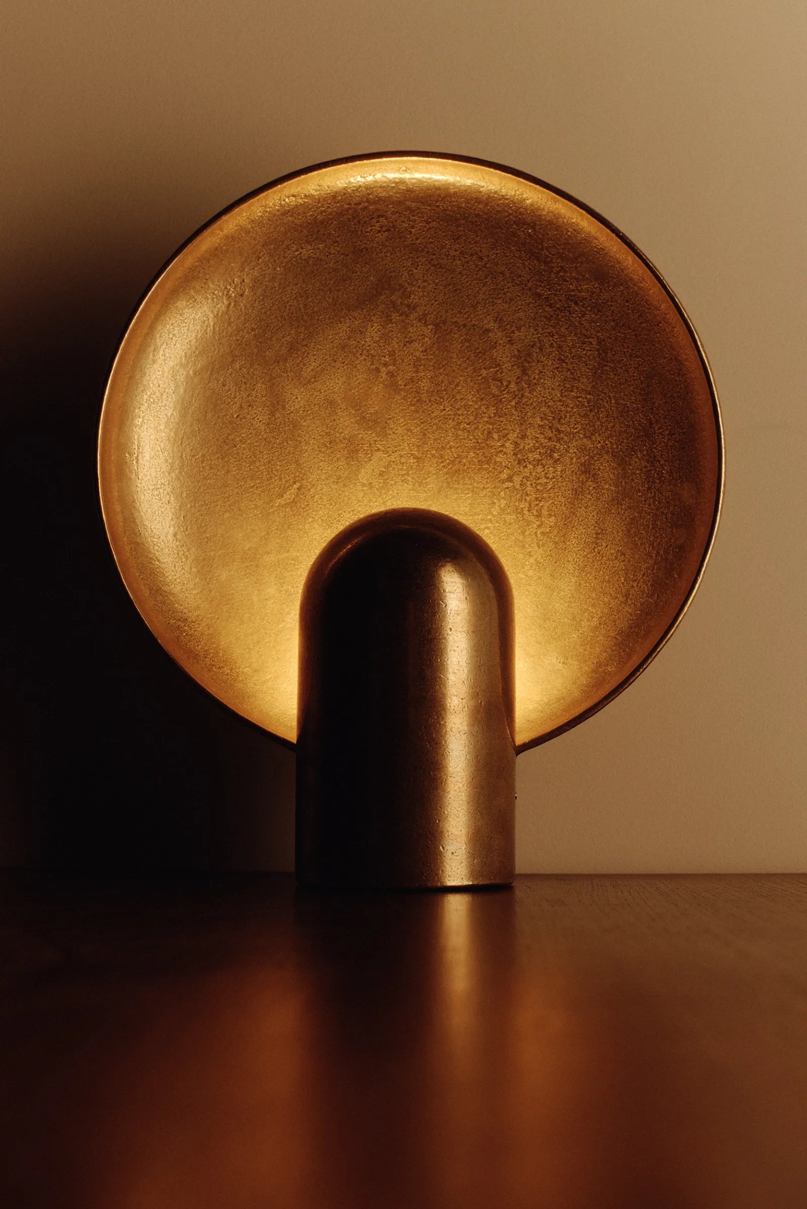 Surface Sconce – studio HENRY WILSON