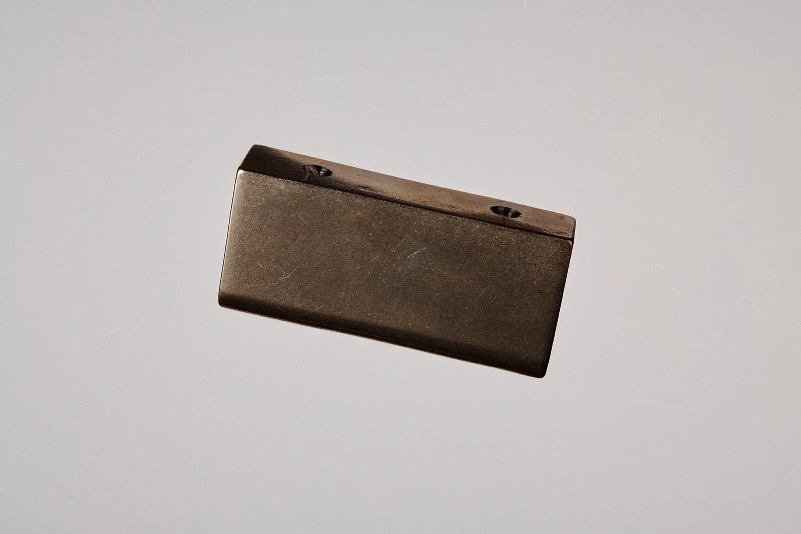 Cove Handle – studio HENRY WILSON
