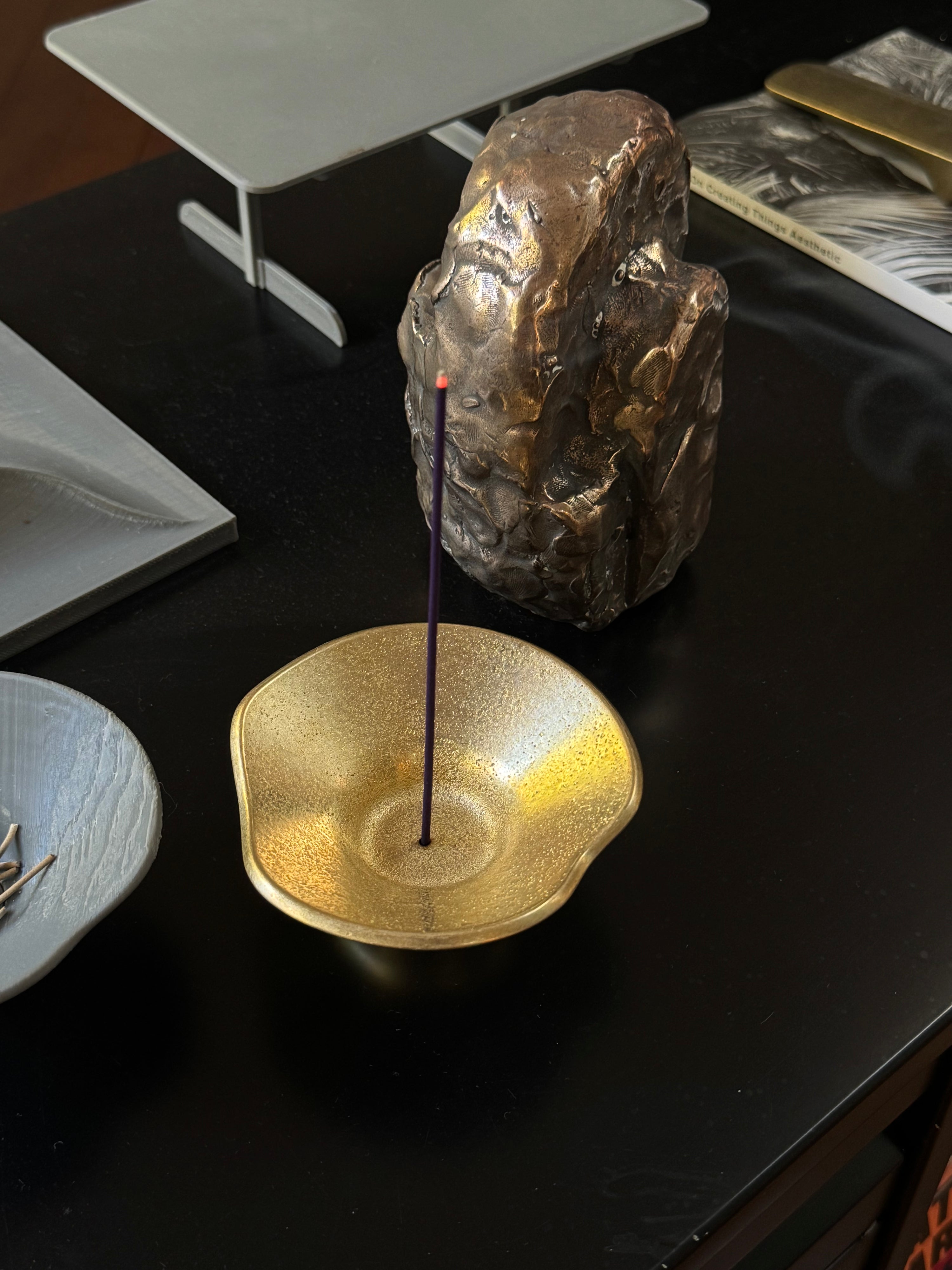 MONO Incense Holder