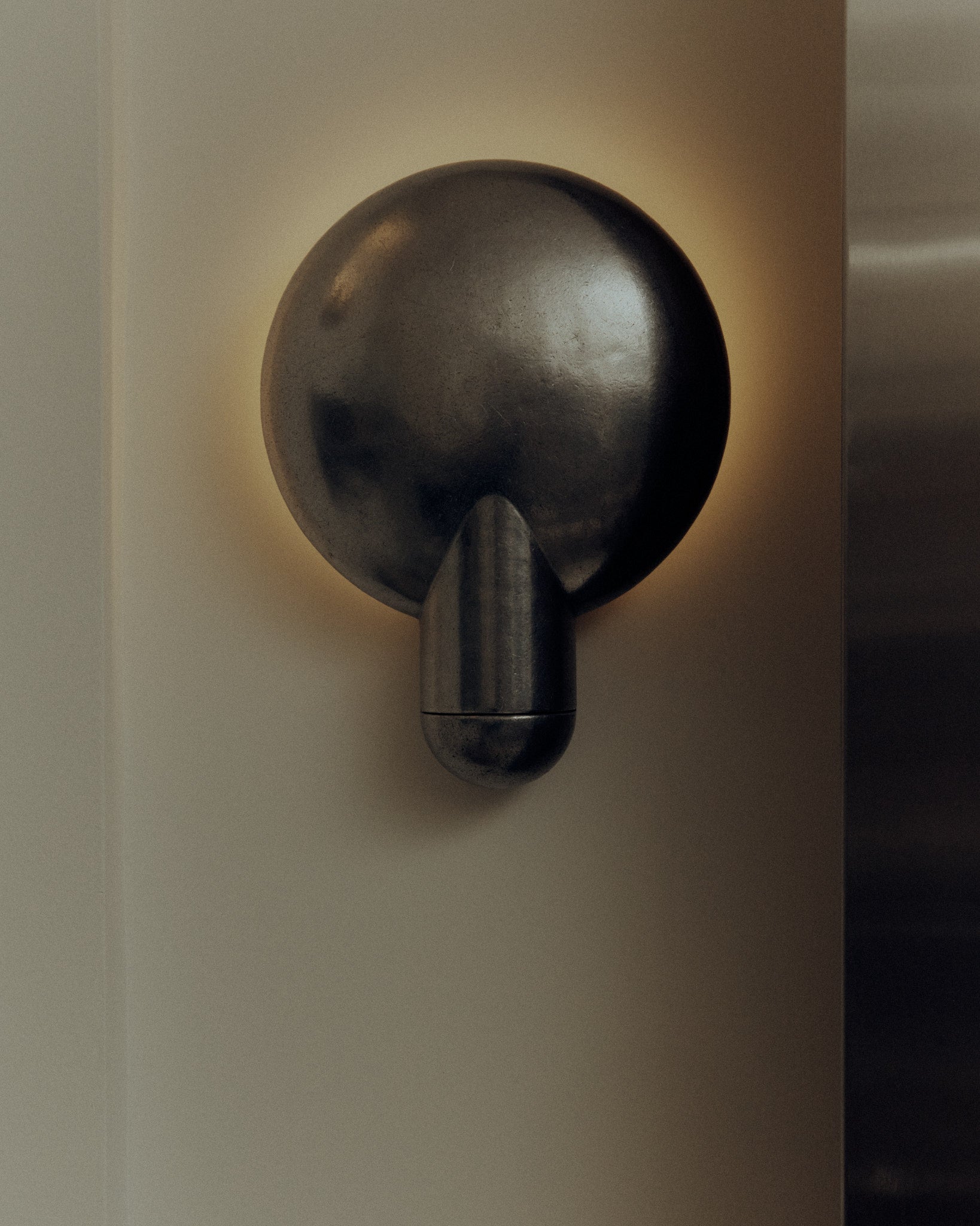 APERTURE WALL LIGHT – Appliques murales de Martin Huxford Studio APERTURE WALL LIGHT – Appliques murales de Martin Huxford Studio