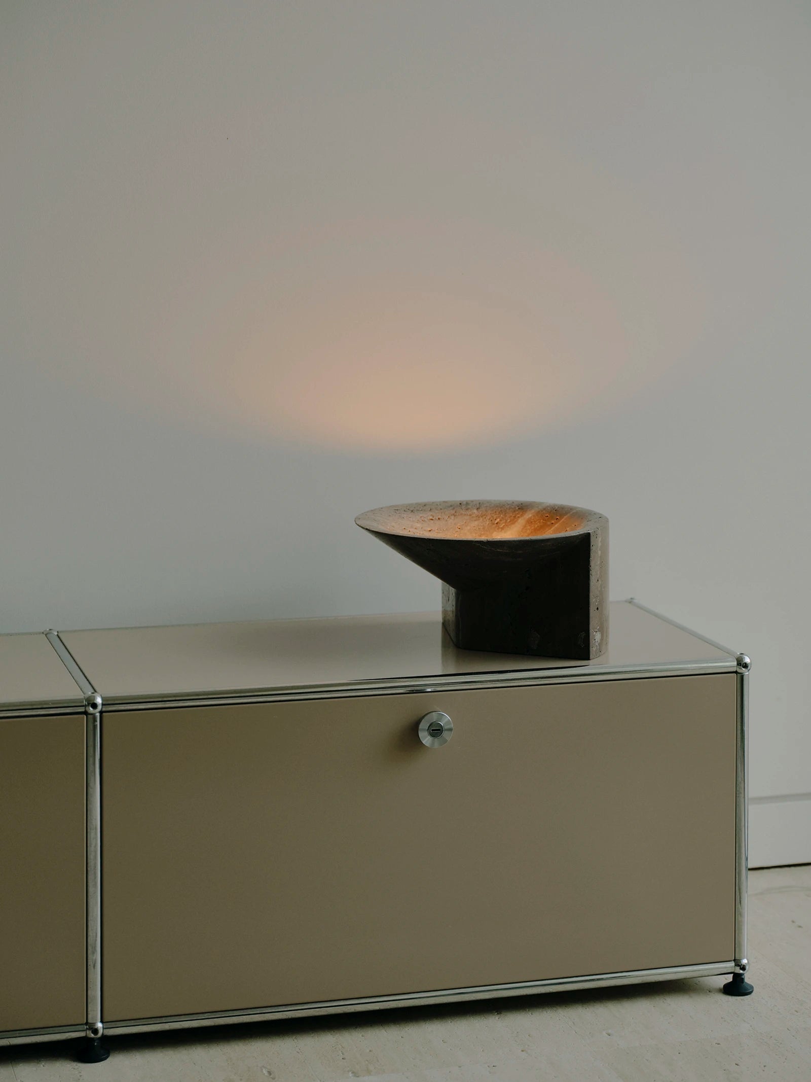 Large Stone Uplight
