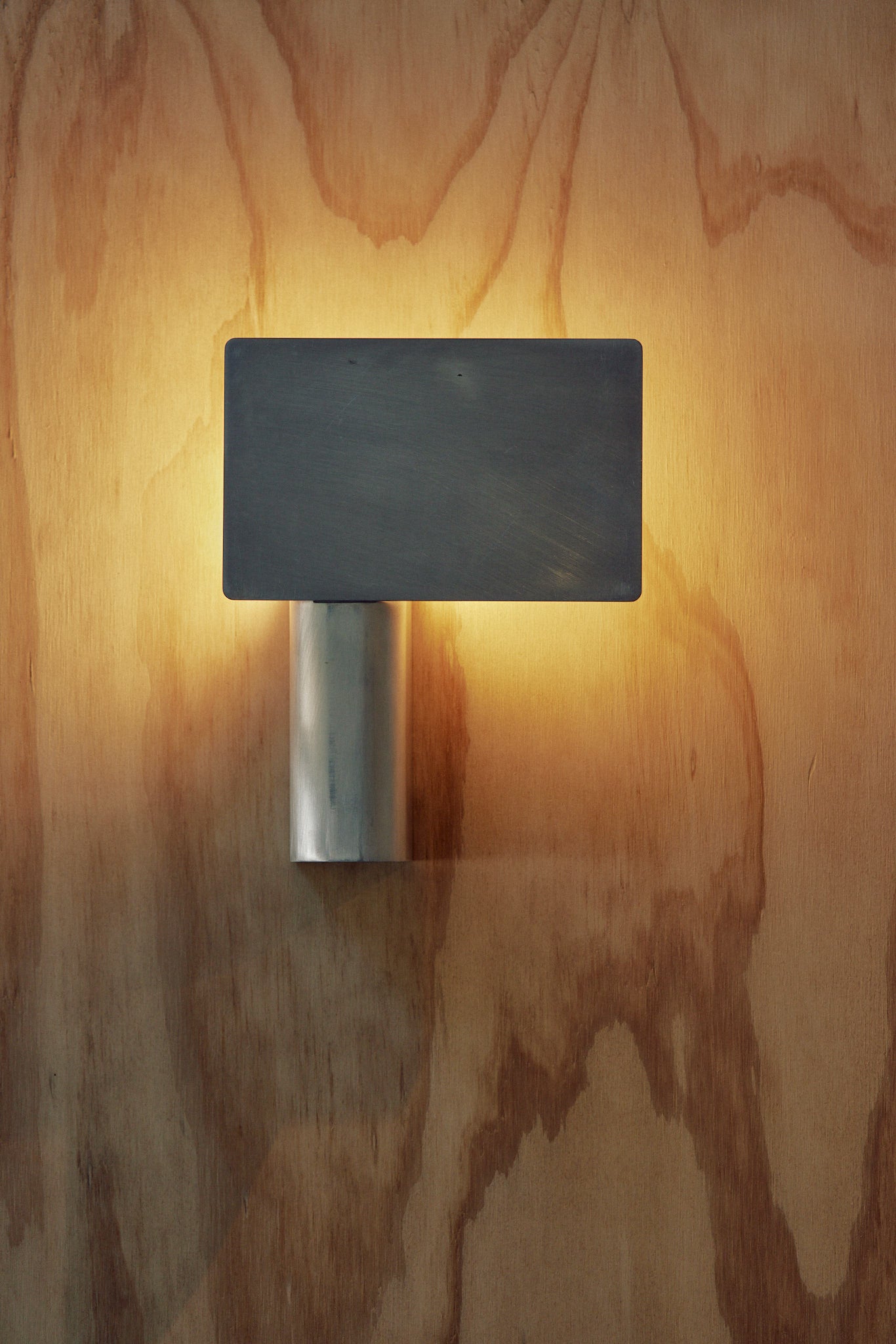 Shield Wall Light